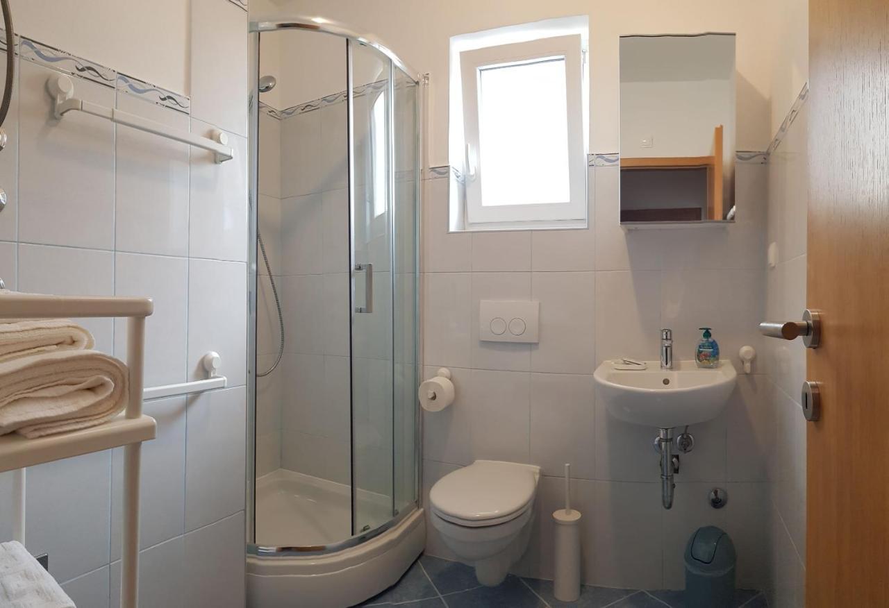 Mitra Apartments Malinska Eksteriør billede