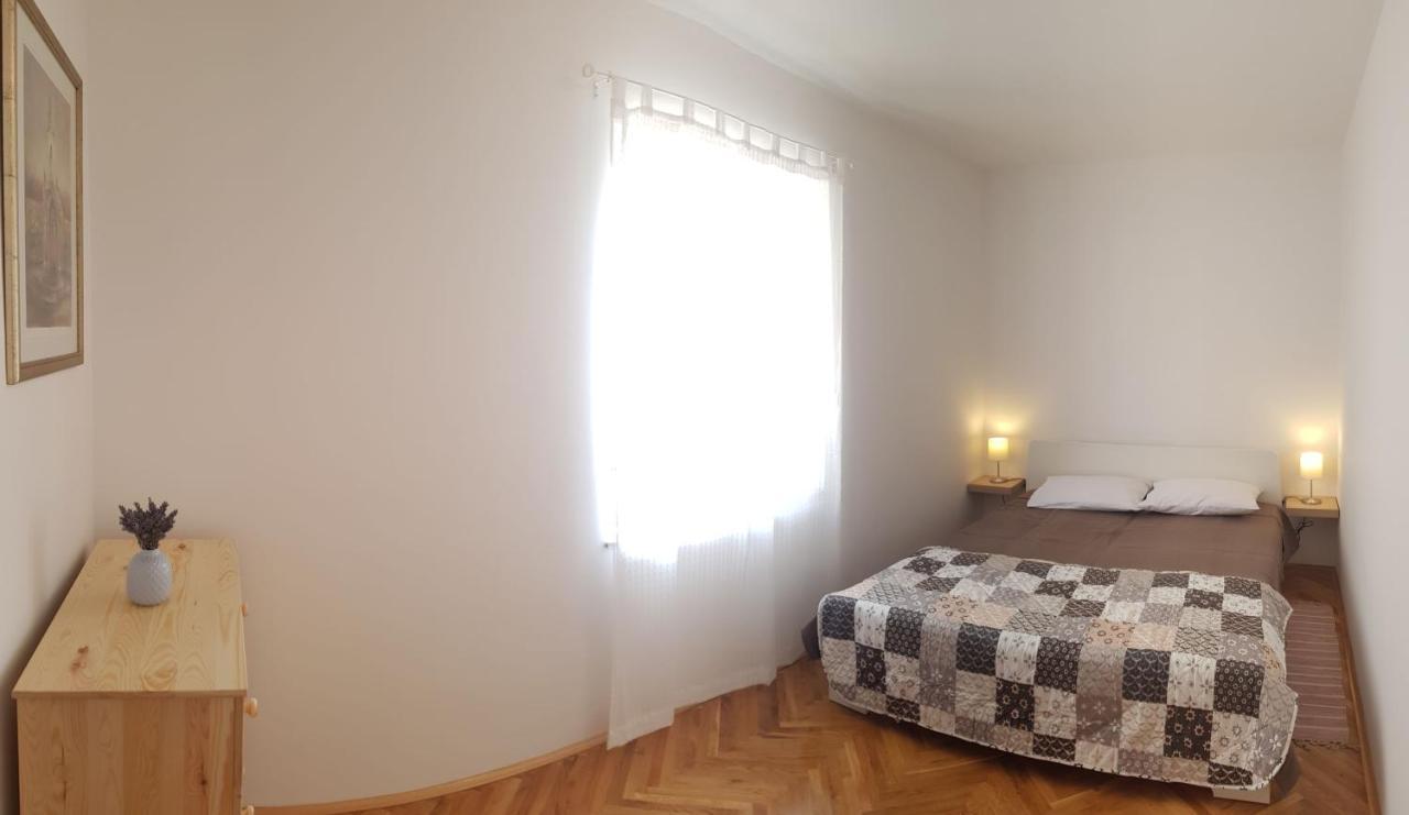 Mitra Apartments Malinska Eksteriør billede