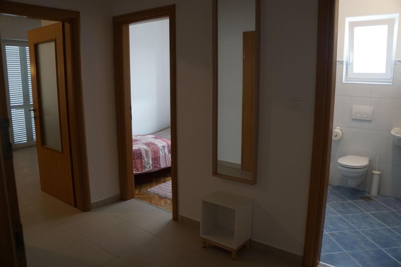 Mitra Apartments Malinska Eksteriør billede