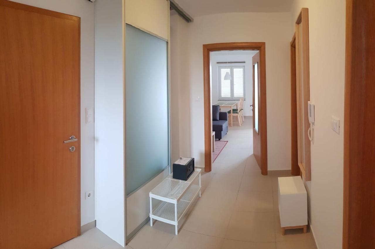 Mitra Apartments Malinska Eksteriør billede